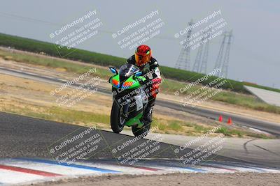 media/Jul-22-2023-TrackDaz (Sat) [[e9015ad89a]]/Group B/Wheelie Bump (1220pm)/